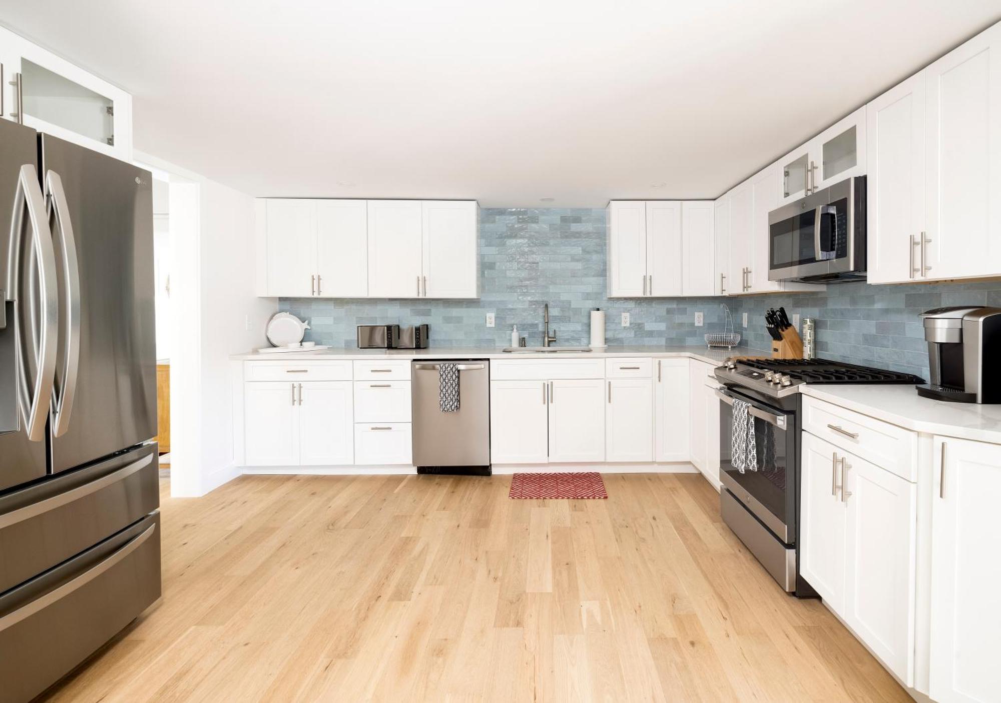 Bright 4Br Beach House, Pine Point Perfection Scarborough Exterior foto